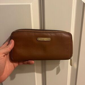 Michael Kors Wallet: brown leather